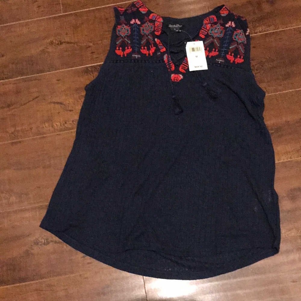Lucky brand blouse, sizeM, color blue